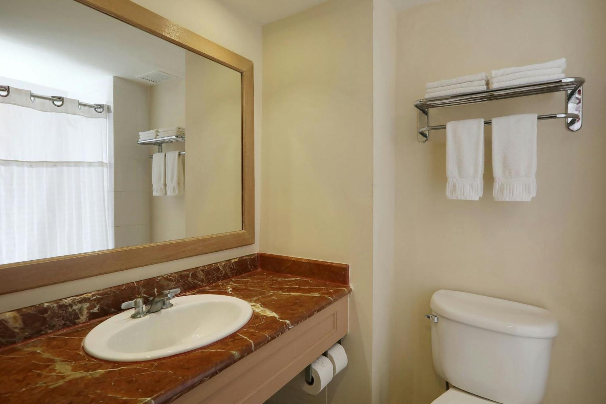 Four Points By Sheraton Santo Domingo Exteriör bild