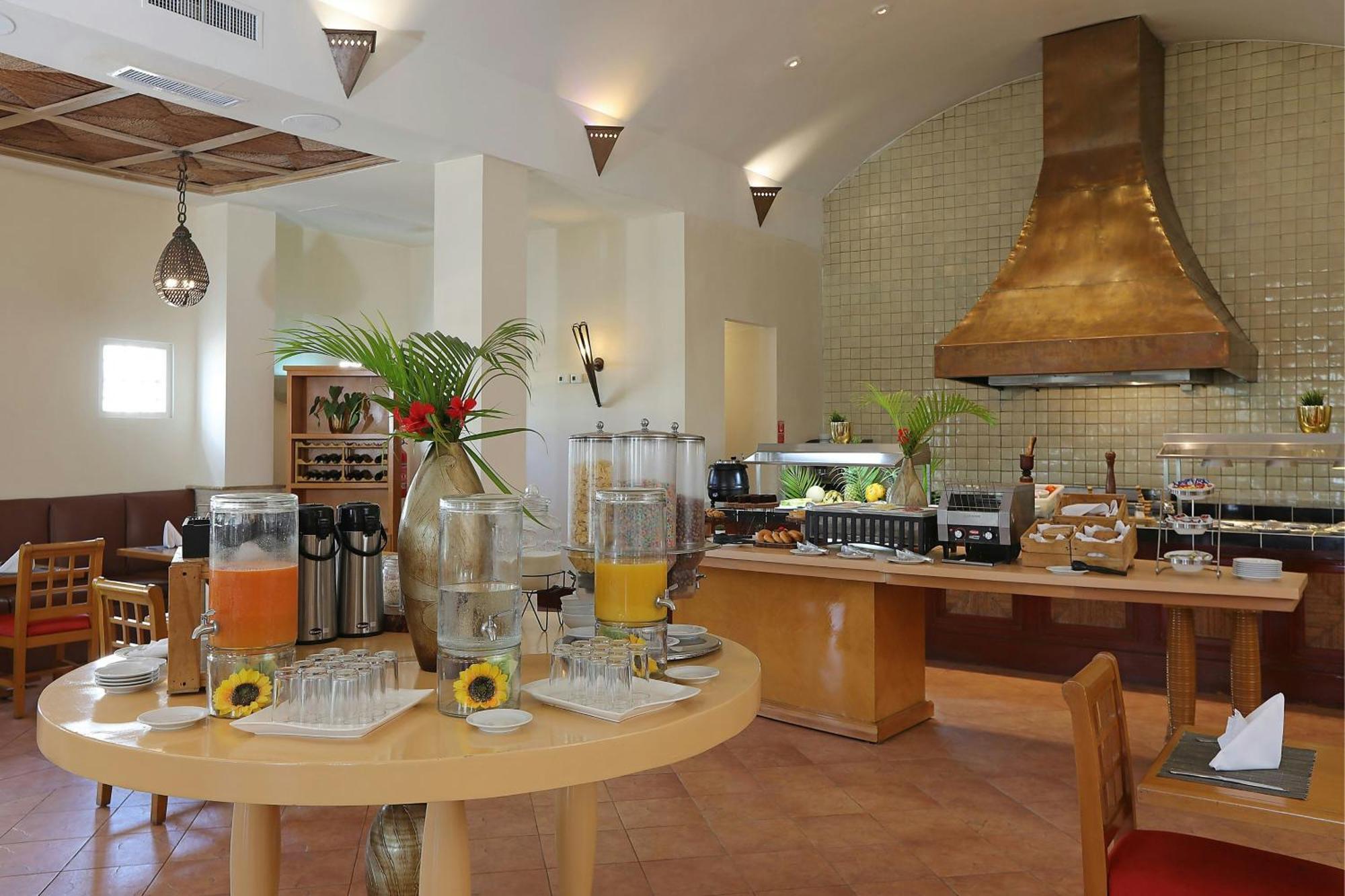 Four Points By Sheraton Santo Domingo Exteriör bild
